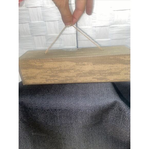 New In Box Red Hot CHILI Peppers Salt & Pepper Shakers - Picture 6 of 7